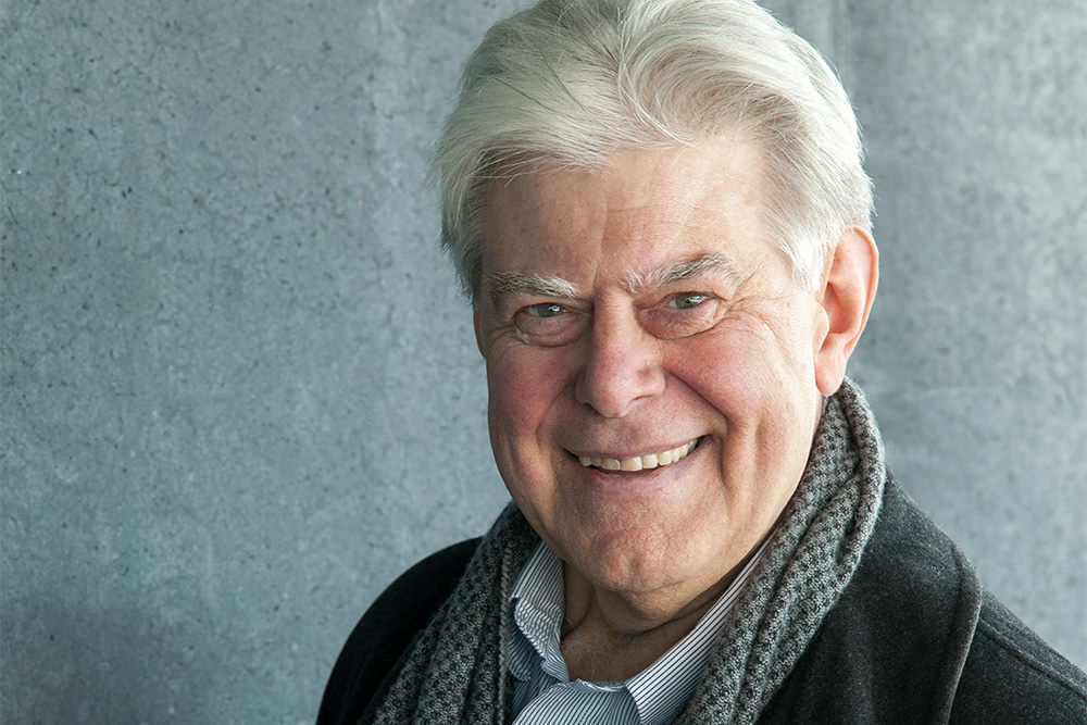 Kristinn Sigmundsson, Bassi